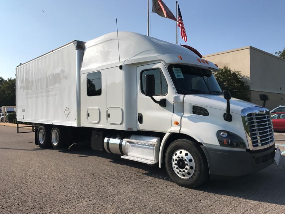 Used 2014 Freightliner Cascadia SST100 Bolt Custom Sleeper For Sale in