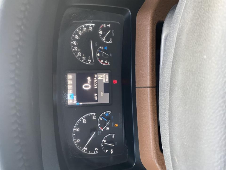 167345668075999.jpg